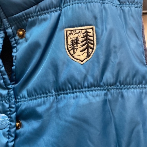 American Eagle vest outfitters woman's size medium like new blue puffer … - Picture 2 of 9